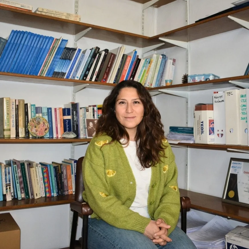 Ege Üniversitesi Öğretim Üyesi Doç. Dr. Fatma Cansu Pala Dedeoğlu: “Az oyuncakla çok oyun çocuk gelişimini daha güçlü destekler”
