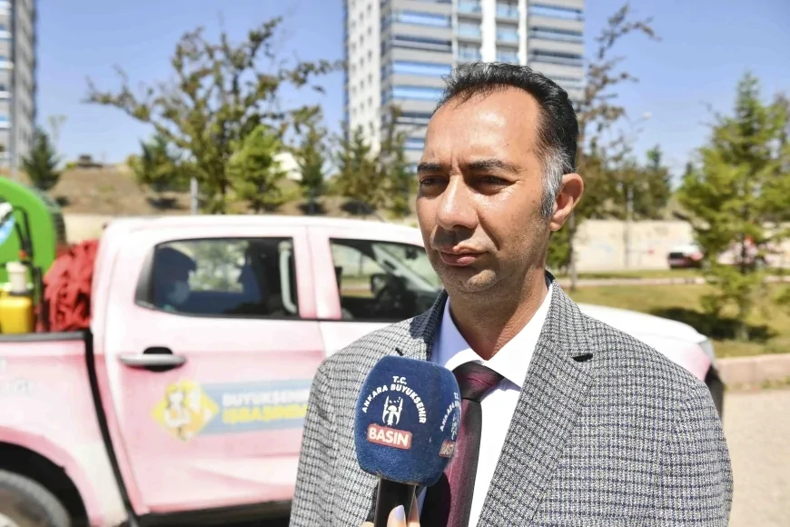 Ankara Büyükşehir Belediyesi Etimesgut’ta Sivrisinek, Kene ve Haşerelere Karşı İlaçlama Çalışmalarını Sürdürüyor