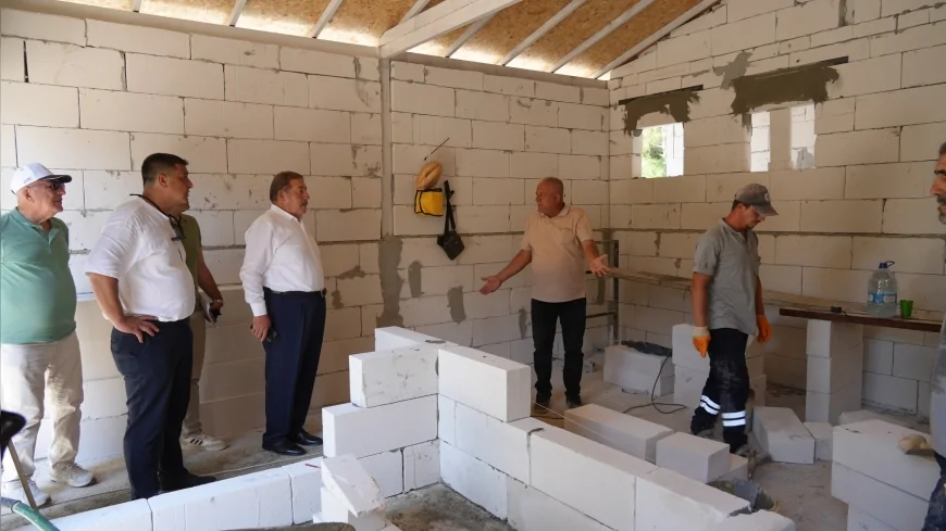 Milas Belediye Başkanı Fevzi Topuz: “Güllük’te başlattığımız kapsamlı yenileme çalışmalarını titizlikle sürdürüyoruz”