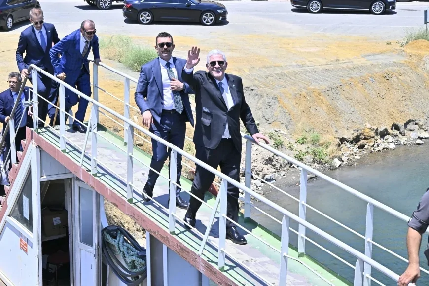 İYİ Parti Genel Başkanı Müsavat Dervişoğlu: “20 bin lira ile geçinemeyen emekli 23 bin lirayla nasıl geçinecek”