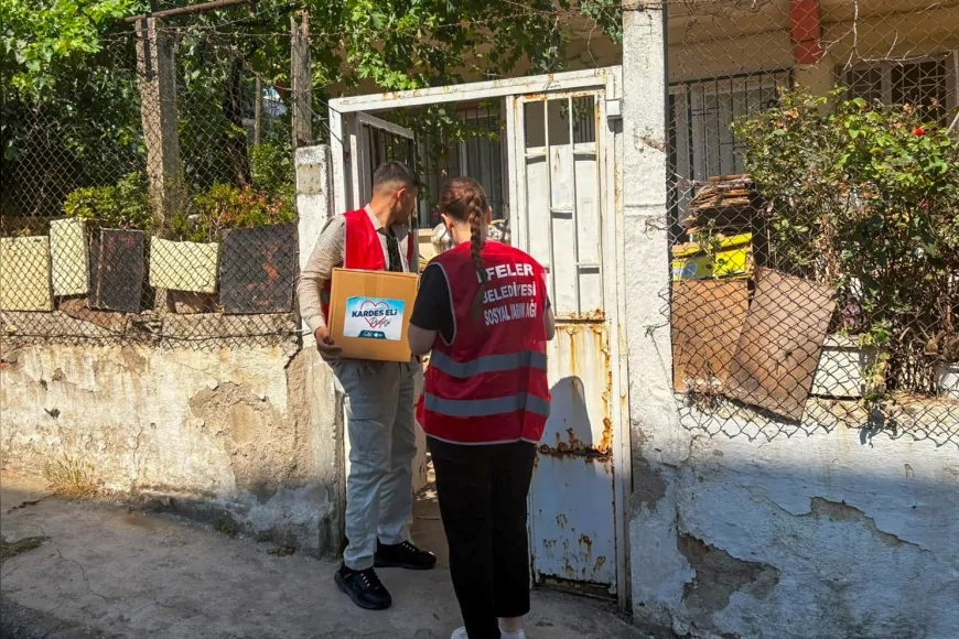 Efeler Belediye Başkanı Anıl Yetişkin’in Kardeş Eli Projesiyle Binlerce İhtiyaç Sahibine Gıda Desteği Ulaştırılıyor