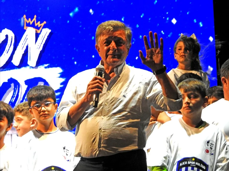 Türk Futbolunun Efsane İsmi Yılmaz Vural: “Ülkemizde 7-17 Yaş Arasında 21 Milyon Çocuk Var, Bu Potansiyeli Değerlendirmeliyiz”