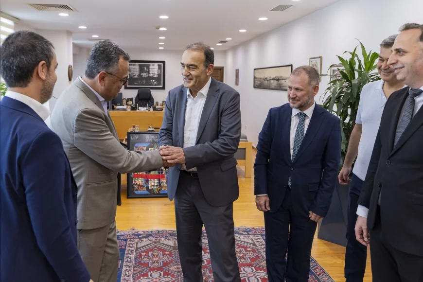 İzmir Büyükşehir Belediye Başkan Vekili Dr. Zafer Levent Yıldır: “Toplu ulaşım sosyal eşitlik, ekonomik canlılık ve çevresel sürdürülebilirliktir”