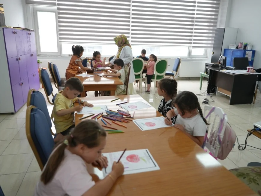 DÜZCE BELEDİYESİ ÇOCUK ÜNİVERSİTESİ 6 AYDA 48 ATÖLYEDE BİNLERCE ÇOCUĞU AĞIRLADI