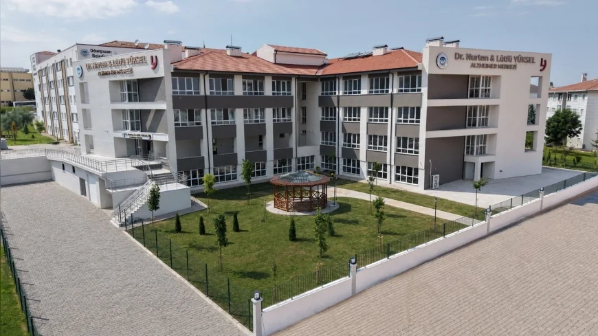 Odunpazarı Belediye Başkanı Kazım Kurt: “Dr. Nurten-Lütfü Yüksel Alzheimer Merkezimiz sosyal belediyecilik anlayışımızın önemli bir eseridir”