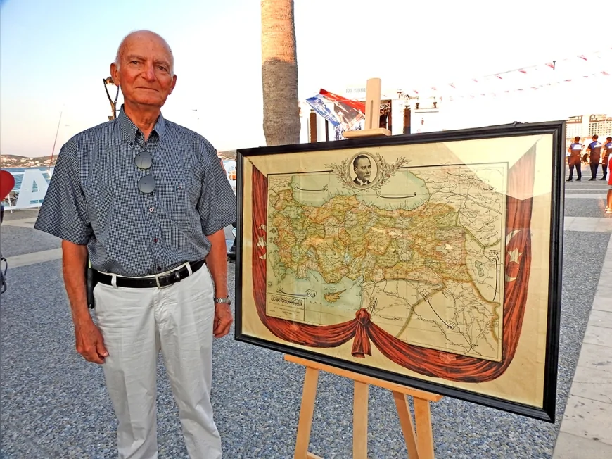 Çeşmeli Yazar Mehmet Culum: “Babamdan Miras Kalan 1926 Tarihli Türkiye Haritasını İlk Kez Hemşerilerimle Paylaştım”