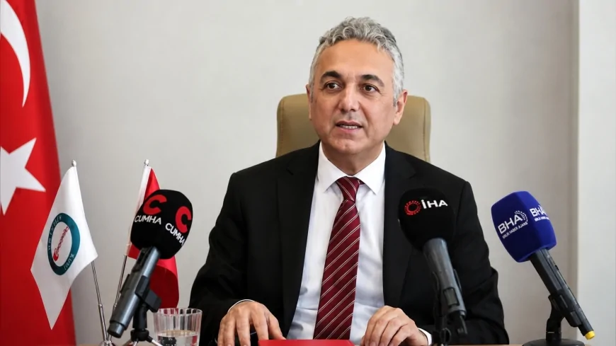 HEKİMSEN Genel Başkanı Uzm. Dr. Adil Kurban: “Bir de bu şekilde anlatalım istedik” diyerek sağlıkta şiddete rap eserle dikkat çekti