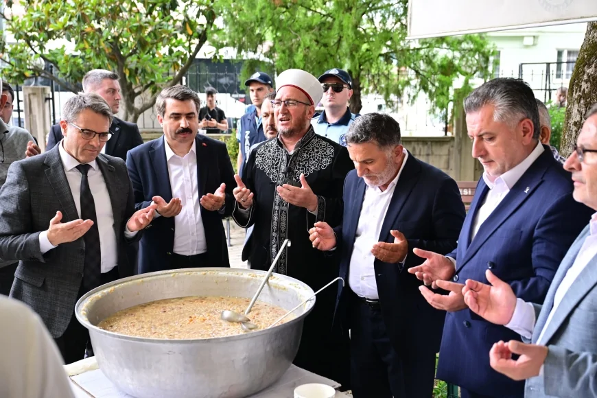 Yıldırım Belediye Başkanı Oktay Yılmaz: “İlçemizin İhtiyaçlarını Ortak Akıl Anlayışıyla Şekillendiriyoruz”