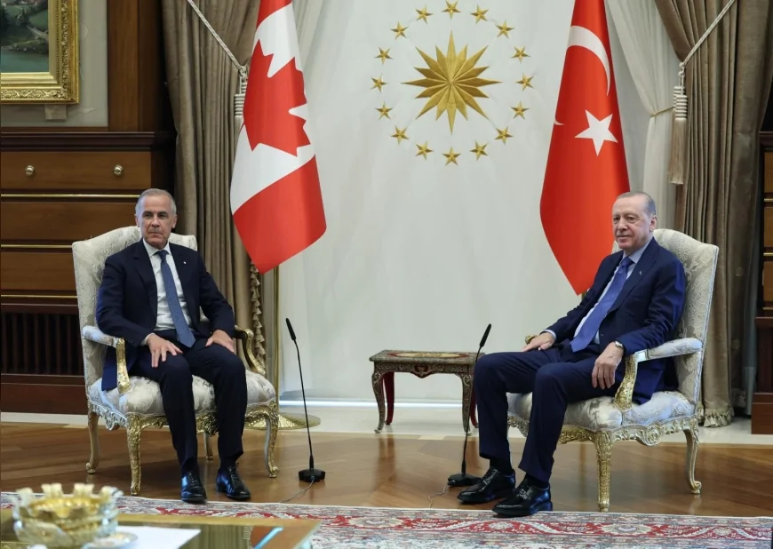 Cumhurbaşkanı Recep Tayyip Erdoğan NATO Ankara Zirvesi kapsamında Kanada Başbakanı Mark Carney'i Cumhurbaşkanlığı Külliyesi'nde kabul etti