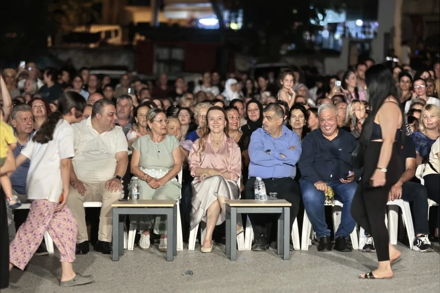 Konak Belediye Başkanı Nilüfer Çınarlı Mutlu: “Ben de bu büyük ailenin bir parçasıyım”