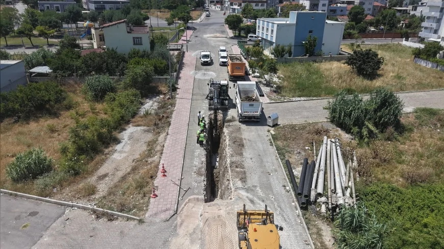 Manisa MASKİ Ahmet Bedevi Mahallesi’nde yağmur suyu hattını yenileyerek taşkın riskini azaltmayı hedefliyor