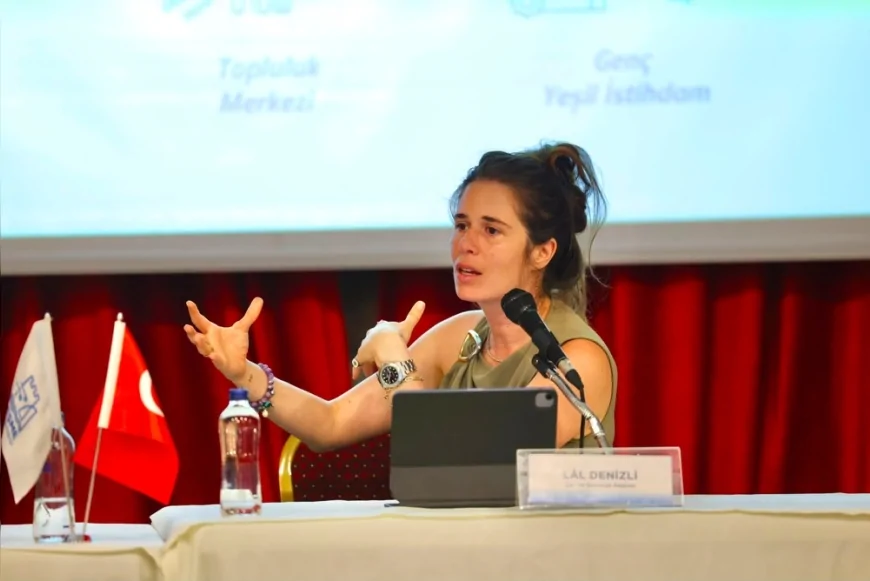 Çeşme Belediye Başkanı Lâl Denizli: “Çeşme'nin her köşesinde estetik, sürdürülebilir ve yaşam kalitesini artıran yatırımları hayata geçirmek için çalışmalarımızı kararlılıkla sürdürüyoruz”