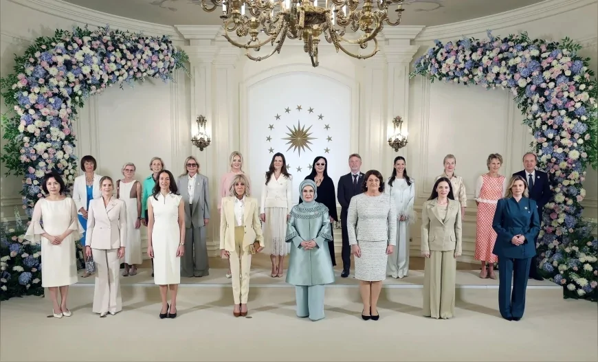 Cumhurbaşkanı Recep Tayyip Erdoğan’ın eşi Emine Erdoğan: “Çocuk güvenliği dijital platformların tasarımının ilk ilkesi olmalı”