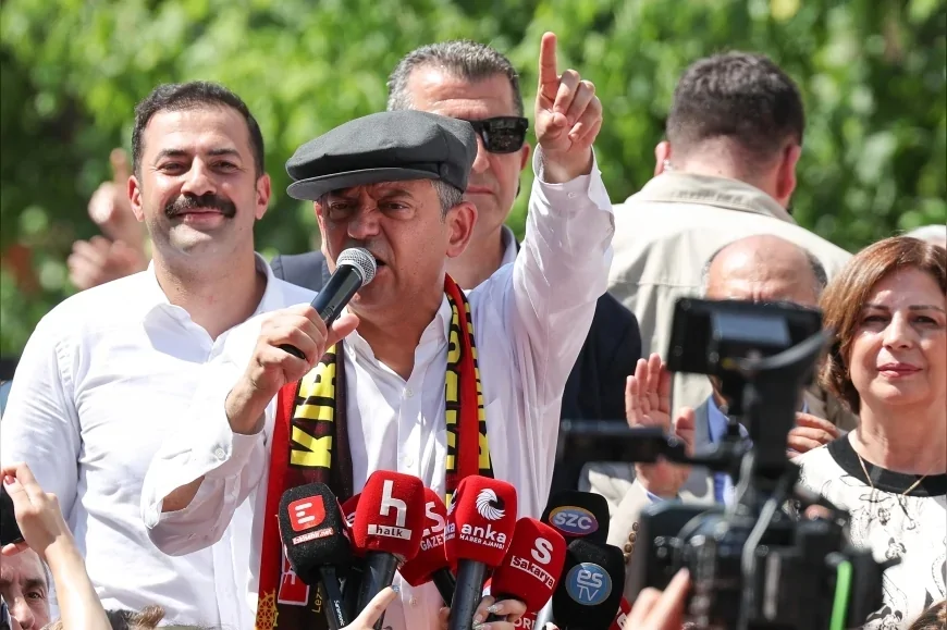 Cumhuriyet Halk Partisi Lideri Özgür Özel: “Eninde sonunda Gazi Mustafa Kemal Atatürk’ün idealleri 103 yıl sonra tekrar iktidar olacaktır”