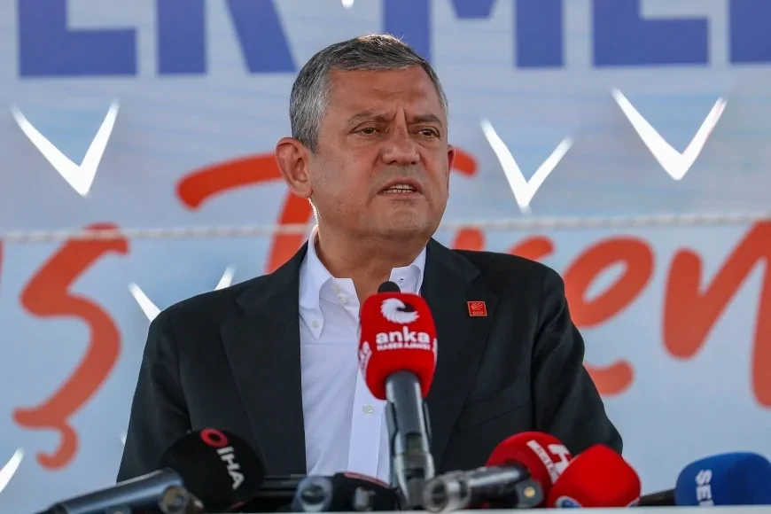 CHP Lideri Özgür Özel: “Belediyelerimizin bütün saldırılara rağmen geleceğe kalıcı eserler bıraktıklarını görmek çok anlamlı”