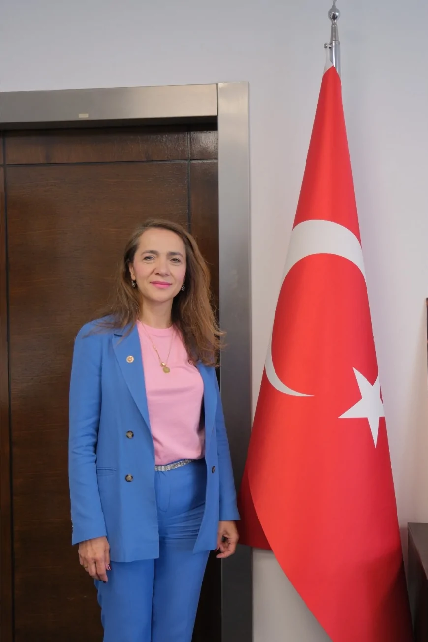 CHP Genel Başkan Yardımcısı Dr. Gamze Akkuş İlgezdi: “Kredi kartı limitlerine dokunmak dar gelirliyi ve esnafı ekonomik çıkmaza sürükler”
