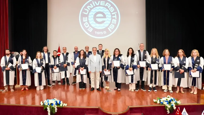 Akademik yükselme hakkı kazanan öğretim üyelerine belgeleri törenle takdim edildi!