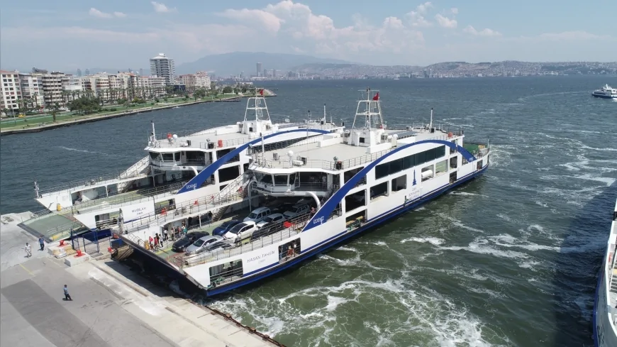 İZDENİZ'in Bostanlı–Üçkuyular Ek Seferleriyle Yaklaşık 20 Bin Araç Kara Trafiği Yerine Deniz Ulaşımını Tercih Etti!