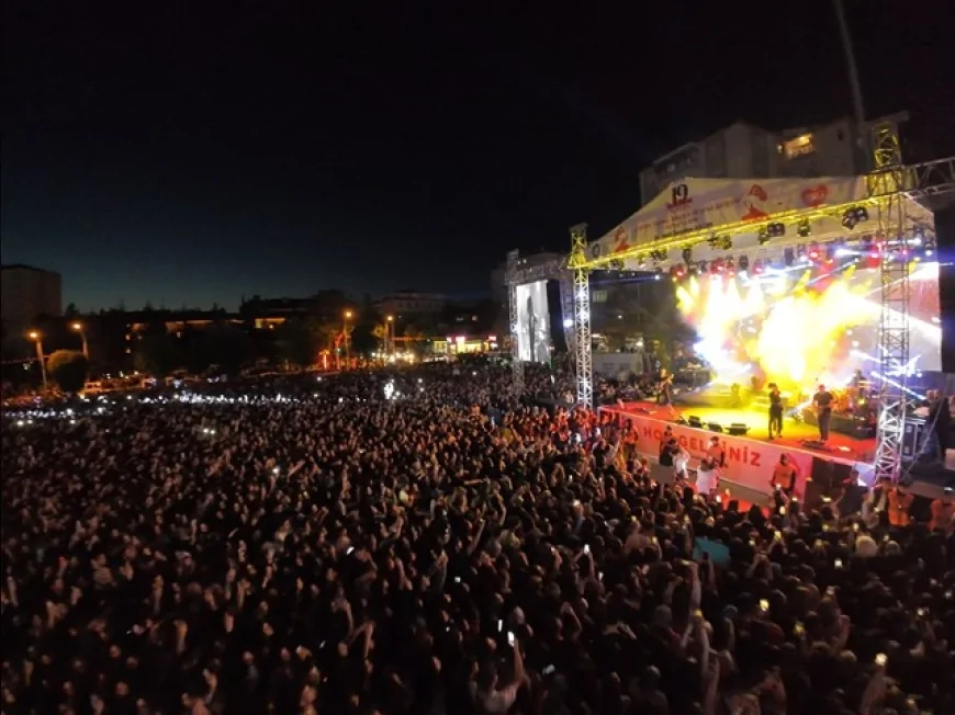 Çorum Belediye Başkanı Dr. Halil İbrahim Aşgın: “Uluslararası Çorum Hitit Fuar ve Festivalimize tüm hemşehrilerimizi bekliyoruz”