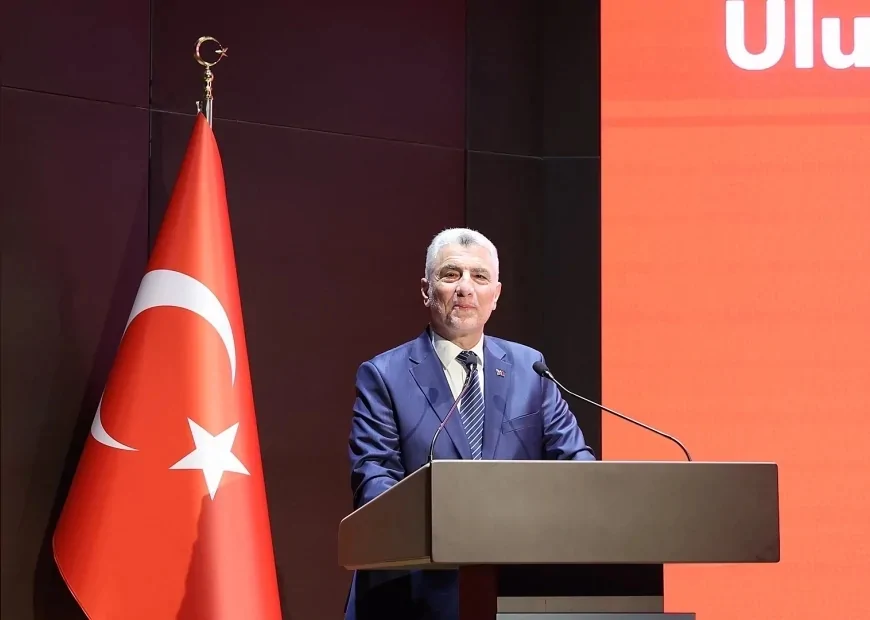 TİCARET BAKANI ÖMER BOLAT: “TÜRKİYE, GÜÇLÜ SANAYİSİYLE KÜRESEL REKABETTE DAHA DA YÜKSELECEK”