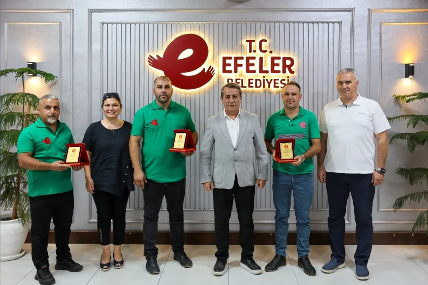 Efeler Belediye Başkanı Anıl Yetişkin: “İnsan Hayatını Her Şeyin Üzerinde Tutan Bu Örnek Davranışları Dolayısıyla Arkadaşlarımı Yürekten Tebrik Ediyorum”