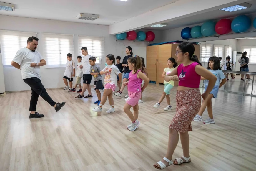 Bornova Belediye Başkanı Ömer Eşki: "Çocuklarımızın yazı ekran başında değil, üretimin içinde geçirmesini istiyoruz"