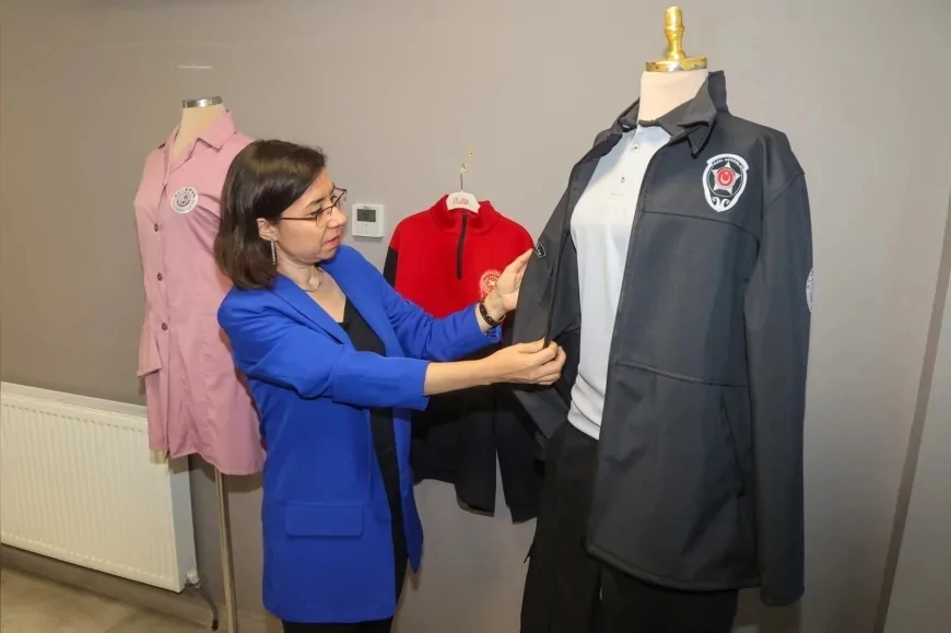 Uşak Belediyesi Başkan Vekili Av. Hatice Terekeci Özkan: “Kentin demirbaşlarını öz kaynaklarımızla üreterek tasarrufu ve sürdürülebilirliği birlikte sağlıyoruz”