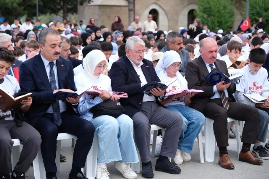 Çorum Belediyesi Başkanı Dr. Halil İbrahim Aşgın: "600 yavrumuzla 60 saniyede Kur'an-ı Kerim hatmimizi yaptık"