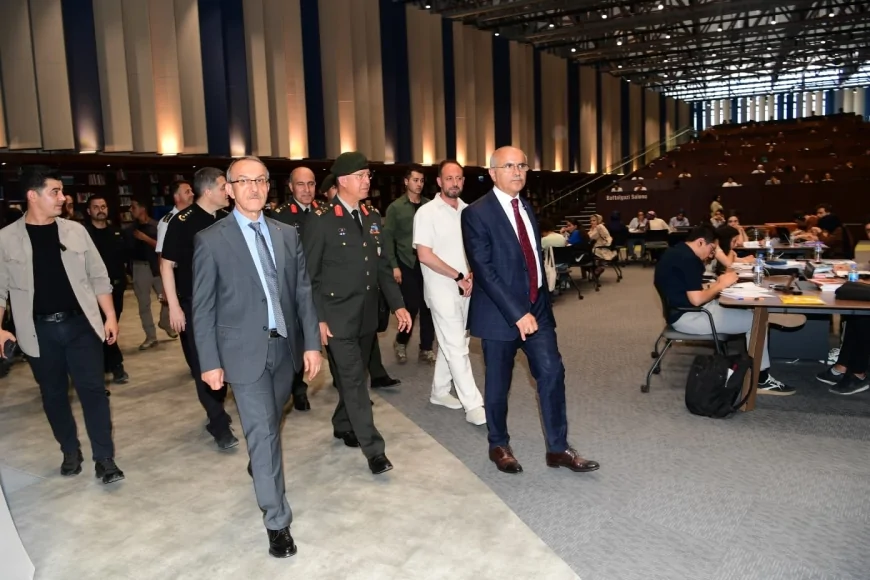 Malatya Büyükşehir Belediye Başkanı Sami Er: "Şehir Kütüphanemiz bölgenin en büyük ve en kapsamlı eğitim yaşam alanlarından biri"