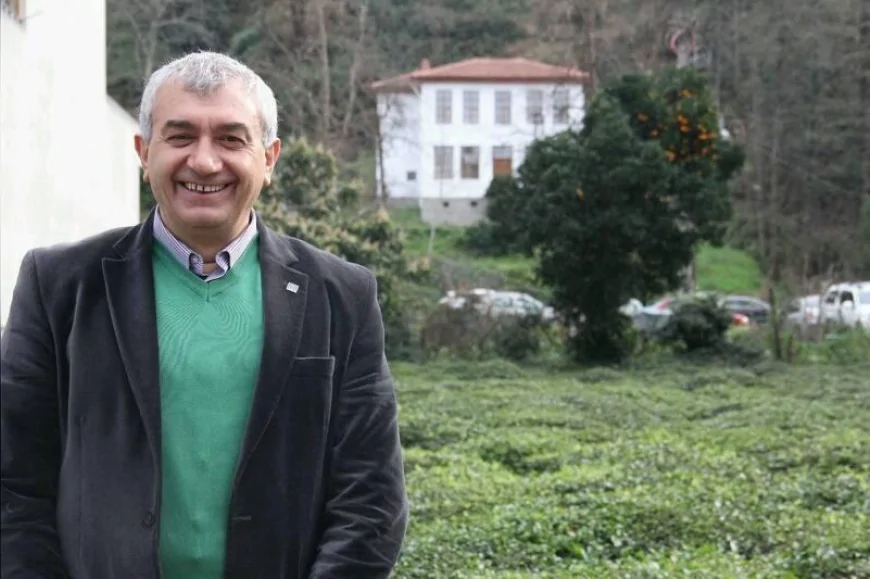 CHP'li Fındıklı Belediye Başkanı Ercüment Şahin Çervatoğlu: “Halka ait olanı yeniden halkın kullanımına sunmaktır”