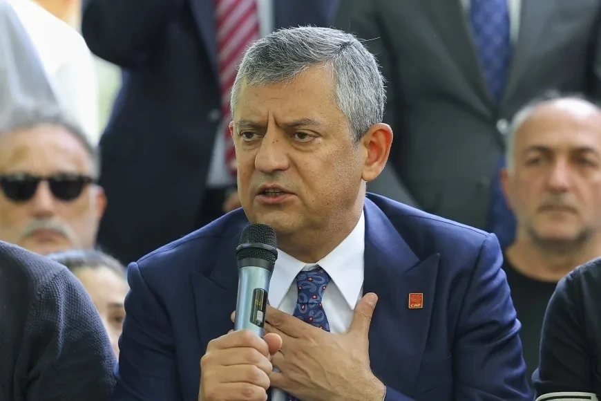 CHP Lideri Özgür Özel: “Şehit aileleri ve gaziler için kanun tekliflerimizi bu hafta yeniden Meclis’e ileteceğiz”