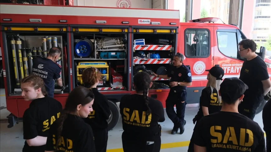 Eskişehir Büyükşehir Belediyesi İtfaiyesi ikinci çeyrekte 526 yangın ve 558 kurtarma olayına müdahale etti