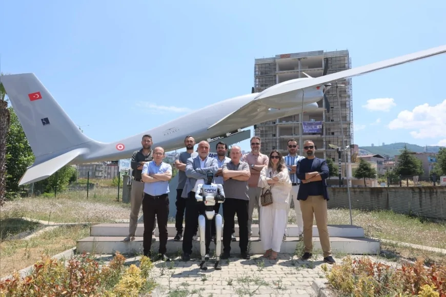 Canik Belediye Başkanı İbrahim Sandıkçı: “Canik'te teknolojiyi üreten nesiller yetiştirmeye devam ediyoruz”