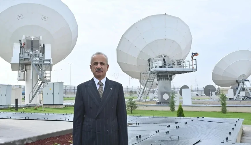 ULAŞTIRMA VE ALTYAPI BAKANI ABDULKADİR URALOĞLU: “TÜRKSAT GÖLBAŞI VERİ MERKEZİ KRİTİK VERİ VE BULUT HİZMETLERİNİ YERLİ YAZILIMLA KARŞILAYACAK”