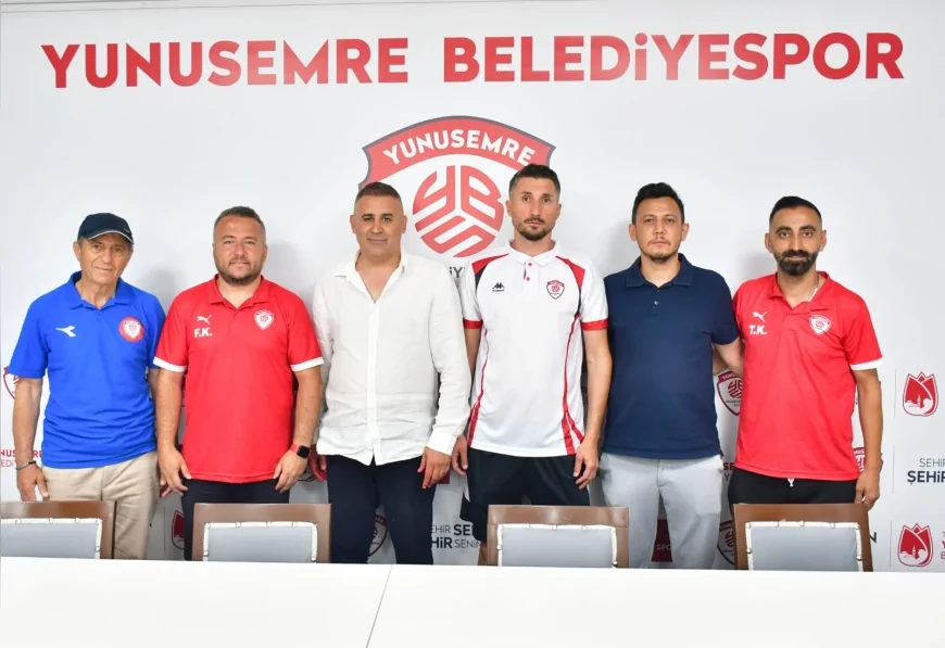 Yunusemre Belediyespor Kulüp Başkanı Bülent Kanik: “Amacımız iyi futbolcuların yanı sıra iyi bireyler yetiştirmek”