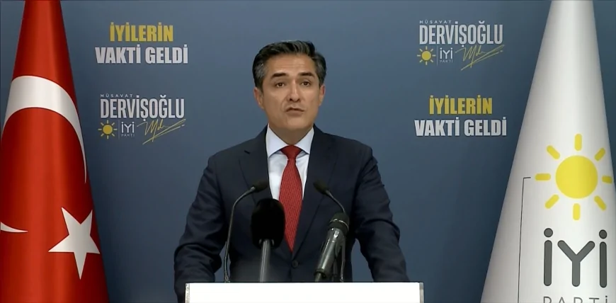 İYİ Parti Sözcüsü Buğra Kavuncu: “İlla barışmak istiyorsanız önce Cumhuriyet fikriyle, Gazi Mustafa Kemal Atatürk’le ve Kurtuluş Savaşı’yla barışın”