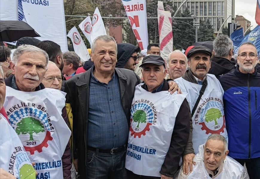 CHP Gaziantep Milletvekili Hasan Öztürkmen: “Emekli bütçeye yük olmuyor, kademeli emeklilik yasalaşmalı”