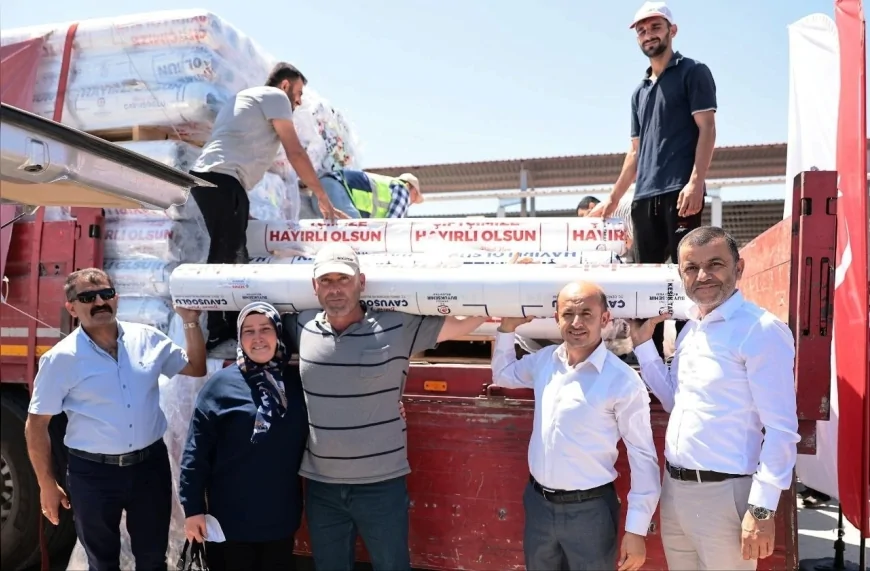 Denizli Büyükşehir Belediye Başkanı Bülent Nuri Çavuşoğlu: “Üreticimiz ürettikçe, tüm Denizli kazanır