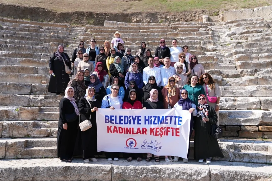 Düzce Belediye Başkanı Dr. Faruk Özlü’nün hayata geçirdiği “Belediye Hizmette, Kadınlar Keşifte” programı yoğun ilgi görüyor