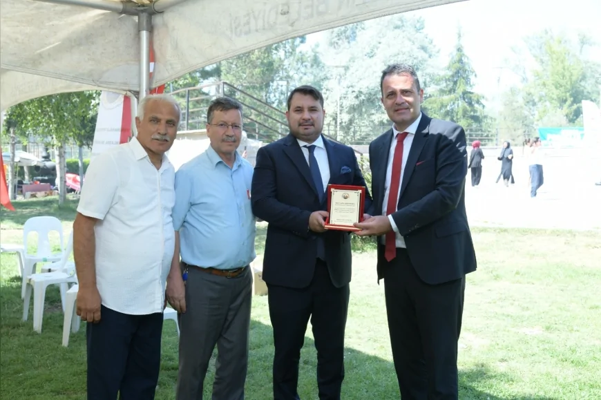 Kahramankazan Belediye Başkanı Selim Çırpanoğlu Posofluların Seyran Şenliği’nde birlik ve beraberlik mesajı verdi