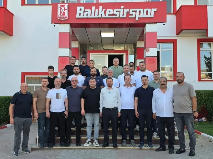 AK Parti Balıkesir İl Başkanı Mehmet Aydemir: “Balıkesirspor’umuzun başarısı için ne gerekiyorsa yapmaya hazırız”