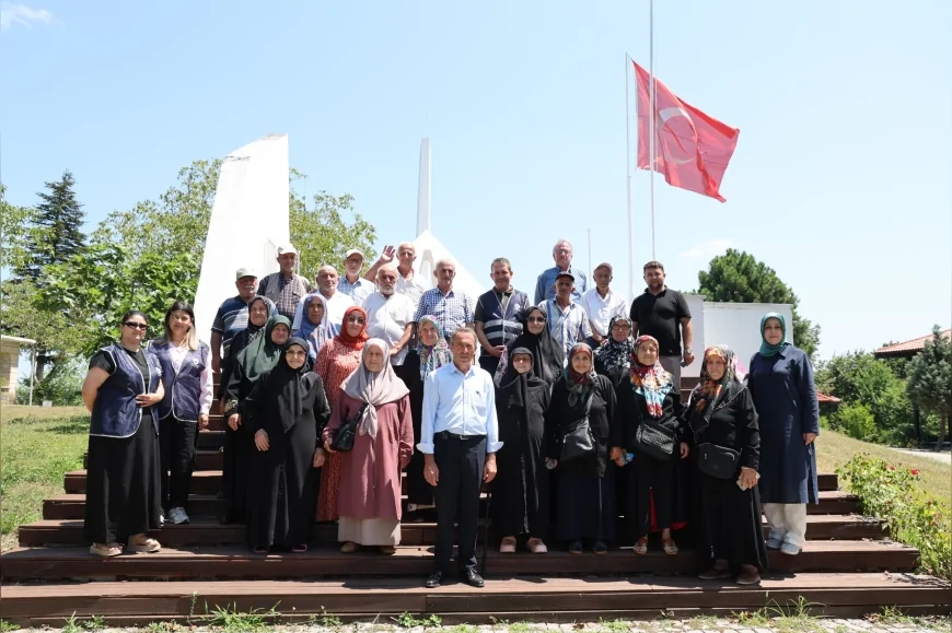 Kandıra Belediye Başkanı Erol Ölmez: “Büyüklerimiz geçmişimiz ile geleceğimiz arasında kurulan en güçlü köprüdür”