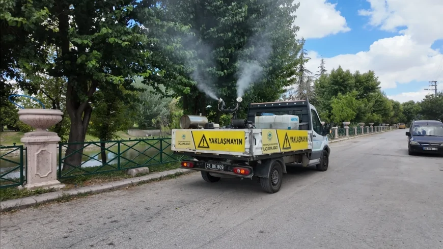 Odunpazarı Belediyesi Yaz Boyunca Halk Sağlığı İçin İlaçlama Çalışmalarını Aralıksız Sürdürüyor