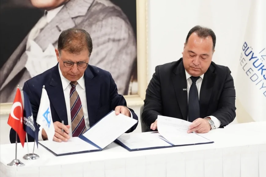 Manisa Büyükşehir Belediye Başkanı Besim Dutlulu: “Hem ormanımız olacak hem ekonomimize katkı sağlayacak”