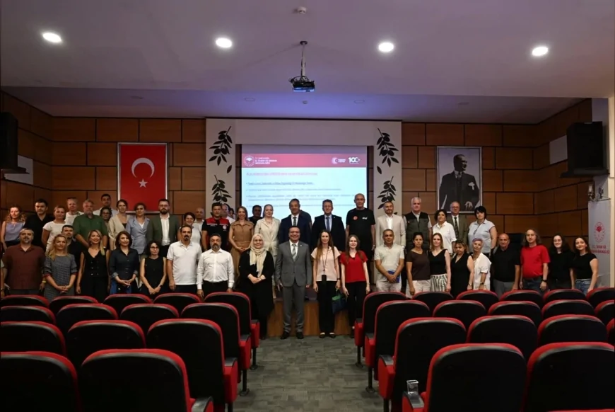 İzmir'de su verimliliği ve sürdürülebilir su yönetimi için kapsamlı yol haritası masaya yatırıldı