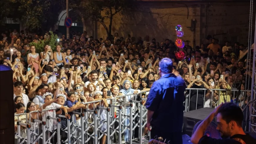Aydın Büyükşehir Belediye Başkanı Özlem Çerçioğlu: Nazilli’de vatandaşlar Eypio konserinde yaz akşamını müzikle geçirdi