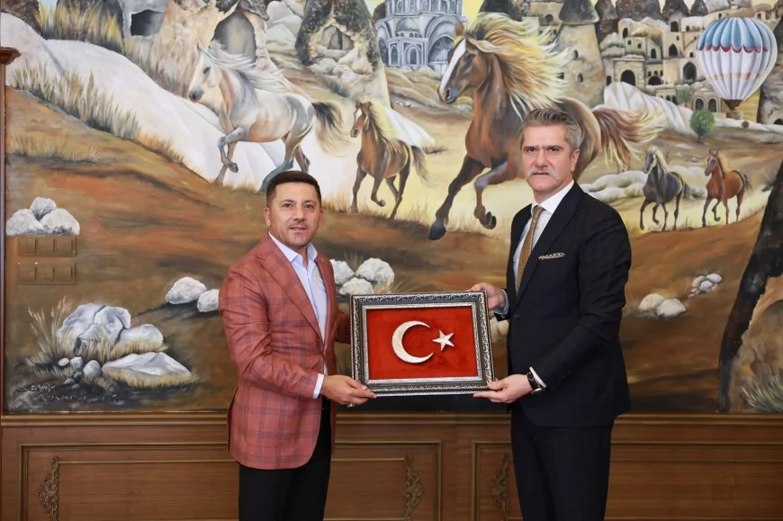 Nevşehir Belediye Başkanı Rasim Arı, Cumhuriyet Başsavcısı Âdem Çalış’ı iade-i ziyarette ağırladı