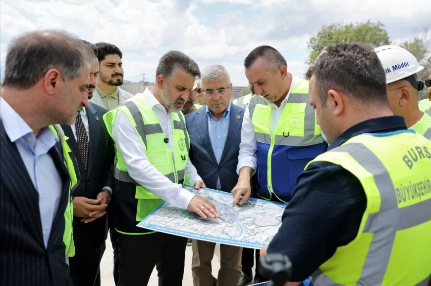 BURSA BÜYÜKŞEHİR BELEDİYESİ BAŞKAN VEKİLİ ŞAHİN BİBA: “GEÇİT KÖPRÜSÜ ÇALIŞMALARINI 14 EYLÜL'DEN ÖNCE TAMAMLAYACAĞIZ”