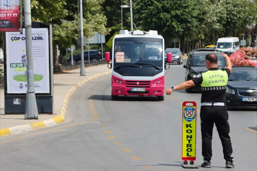 YALOVA BELEDİYESİ M PLAKALI MİNİBÜSLERDE KLİMA VE GÜVENLİK DENETİMLERİNİ ARTIRDI