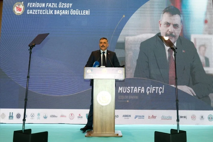 İçişleri Bakanı Mustafa Çiftçi: “Biz Her Zaman Gazeteci Arkadaşlarımızın Yanında Olmaya Devam Edeceğimizi Özellikle İfade Etmek İstiyoruz”